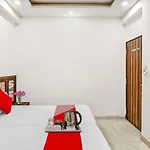 Oyo 88326 Hotel Cloud 9