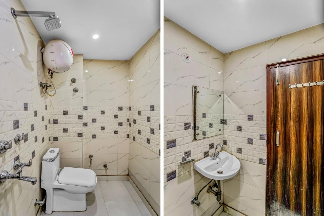 Hotel Oyo 88326 Cloud 9 New Delhi